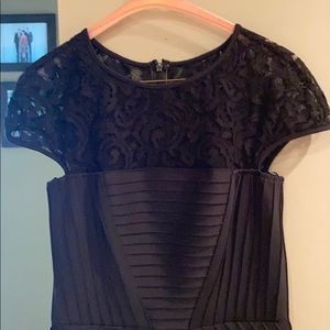 Black fitted and lace dress Tadashi Shoji
